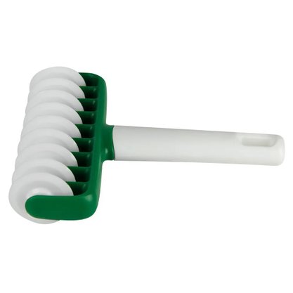Carretilha cortador de massa 17cm x 13,5cm x 2cm (plastico) ica-001