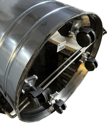 Lixeira inox 50l c/pedal c/rodinha artinox